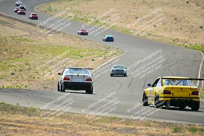 media/May-04-2025-Lucky Dog Racing (Sun) [[21629467aa]]/Turn 6 (910-930am)/